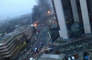 Крушение вертолёта в Лондоне: двое погибших, девять раненых (ФОТО,ВИДЕО)