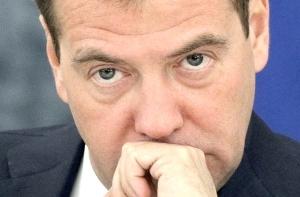 Медведев: у Асада все меньше шансов остаться у власти