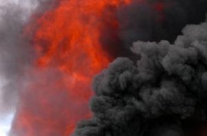 В Иманте загорелась девятиэтажка: двое погибших