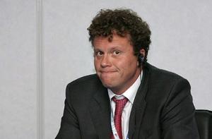 Российский олигарх отпущен под подписку о невыезде из Камбоджи