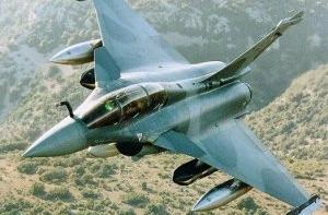 Французская авиация наносит удары по исламистам в Мали