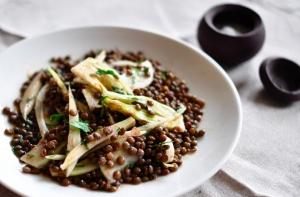 Легкие рецепты: 6 вкусных и малокалорийных салатов
