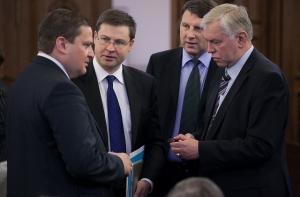 Оппозиция завтра может не поддержать законопроект о введении евро