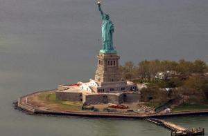 Сенат США единогласно осудил запрет на усыновление