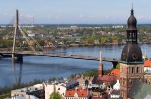 Латвия поднялась на одну позицию в рейтинге экономической свободы