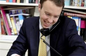 Министр труда Великобритании проспал интервью на тему трудоустройства