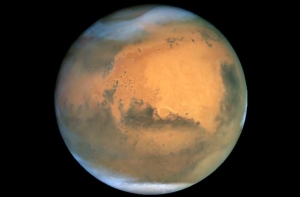 Марсу угрожает столкновение с кометой