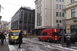 Торговый центр Galerijа Centrs срочно эвакуируют (ФОТО,ВИДЕО)