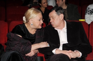 У Николая Караченцова отказала левая часть тела