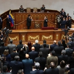 Мадуро принял присягу как временный президент Венесуэлы