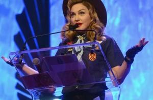 Мадонна: Путин не отказался бы от секса с девушками из Pussy Riot (ВИДЕО)