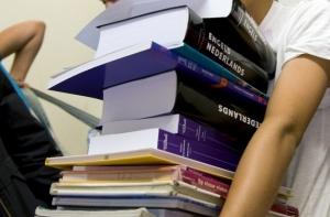 В Риге на учебники планируют потратить 630 тысяч