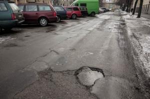 Министерство сообщения просит денег на дороги