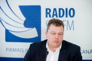 Рунгайнис посоветовал бедным не рассуждать на тему евро (АУДИО)