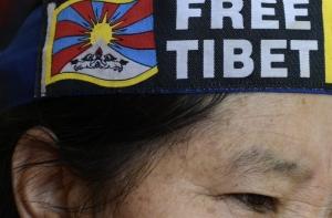 В Тибете мать четверых детей совершила самосожжение