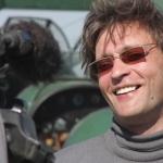 Александр Домогаров ищет невесту с помощью «Твиттера»