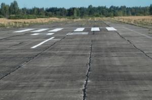 Даугавпилсская дума решила продать местный аэропорт