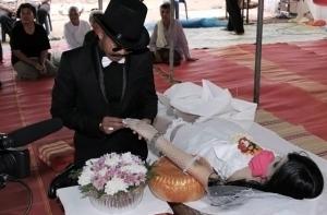 Китайское телевидение показало в прямом эфире казнь преступников