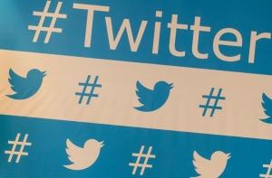 В Саудовской Аравии хотят пускать в Twitter по паспортам