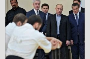 Путин и Обама обсудили проблемы по телефону