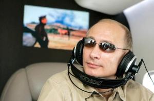 Опрос: Путин избавился от имиджа Андропова