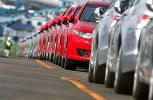 В Латвии состоится шоу уничтожения автомобилей