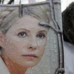 Тимошенко разбила окно в больничной палате