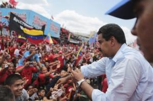 Мадуро грозит венесуэльским избирателям древним проклятьем