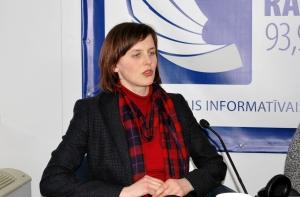 Юрист: проблему неграждан можно решить за 5 лет