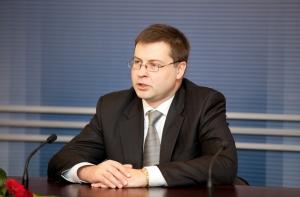 Премьер рассказал, на что рассчитывает после встречи с Медведевым