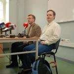 Полиция возобновила уголовное дело против хакера Нео (дополнено)