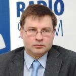 Домбровскис: решение о работе на посту министра должен принимать сам Килис