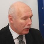 АНОНС: на радио Baltkom - глава общества врачей Петерис Апинис