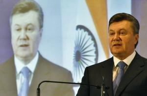 Янукович рассмотрит ходатайство о помиловании Тимошенко
