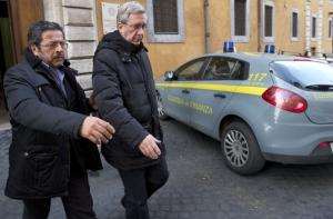 Глава клиники Ватикана арестован в связи с хищением 14 млн евро