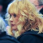 Пугачева будет спасать брошенных женщин