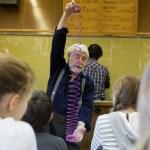 Зарплаты медикам могут повысить уже с 1 июля