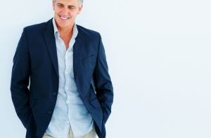 Специалисты нашли способ избавления от седых волос