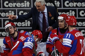 Федерация хоккея России решила не увольнять Билялетдинова