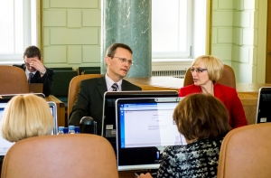 Министр финансов прогнозирует напряженные дискуссии о следующем бюджете