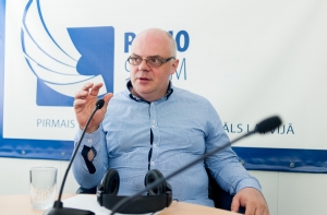 Килис: премьер не может защитить своих министров