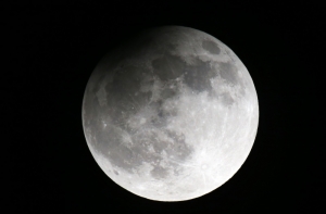 Ученые выяснили возникновение Луны