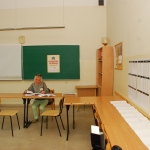 На избирательном участке образовалась первая очередь