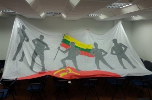 9 литовцев арестованы за оскорбительный плакат