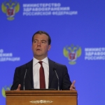 Медведев: рано или поздно вас все равно всех уволят (ВИДЕО)