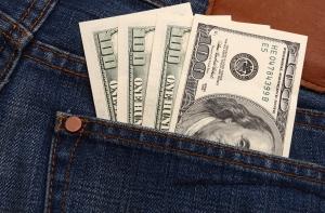 Из летевшего в США самолета пропали 1,2 миллиона долларов