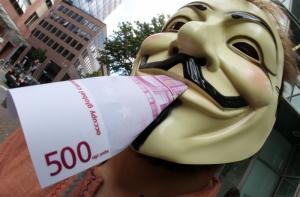 Еврогруппа приняла решение о приеме Латвии в зону евро