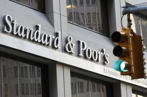 «Standard & Poor’s» повысило кредитный рейтинг Латвии