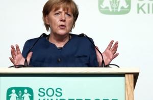 Меркель выступила против прямых выборов главы Еврокомиссии