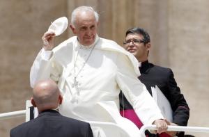 Папа Римский поручил проверить Банк Ватикана